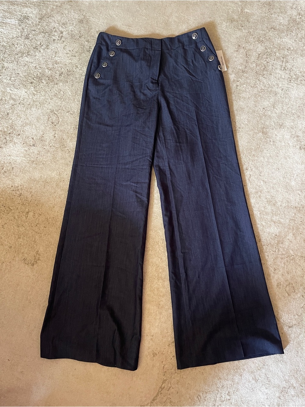 KARL LAGERFELD PARIS NWT
Women's Wide-Leg Pants size 10